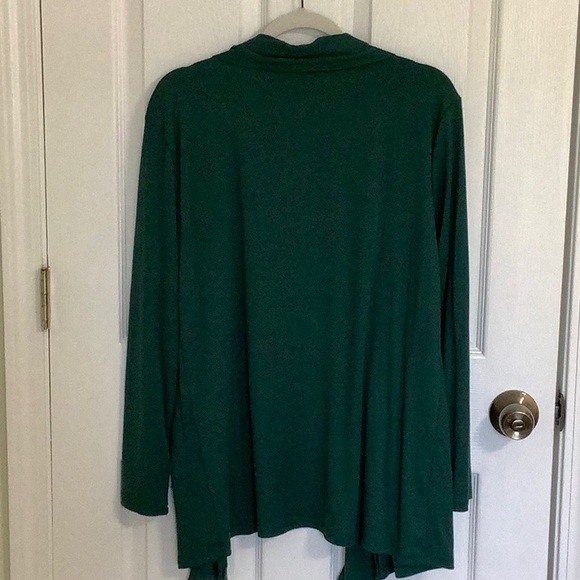 Women's Green Open Front Sweater - Picture 2 of 5
